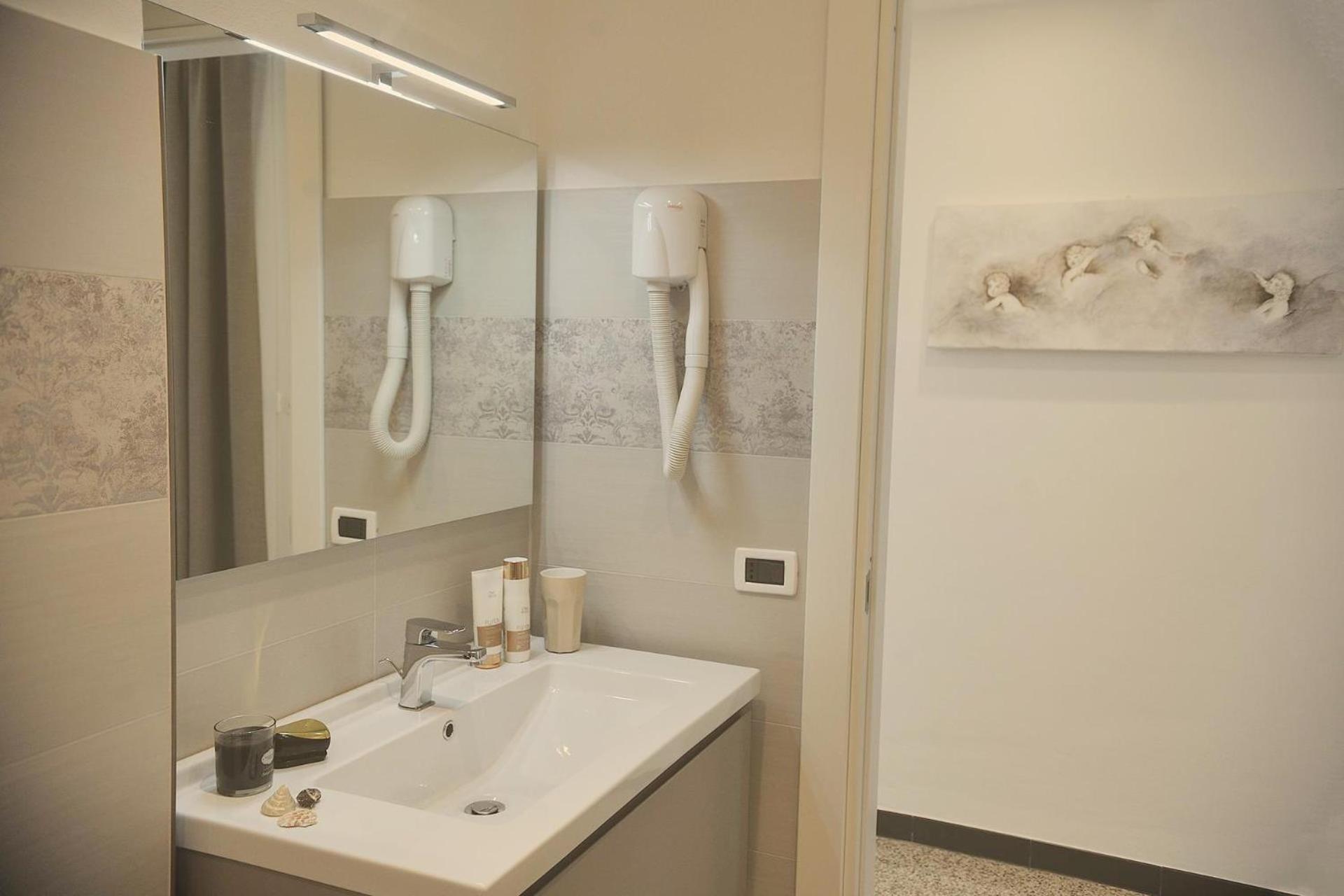 Hotel Villa Centa Varazze Bagian luar foto