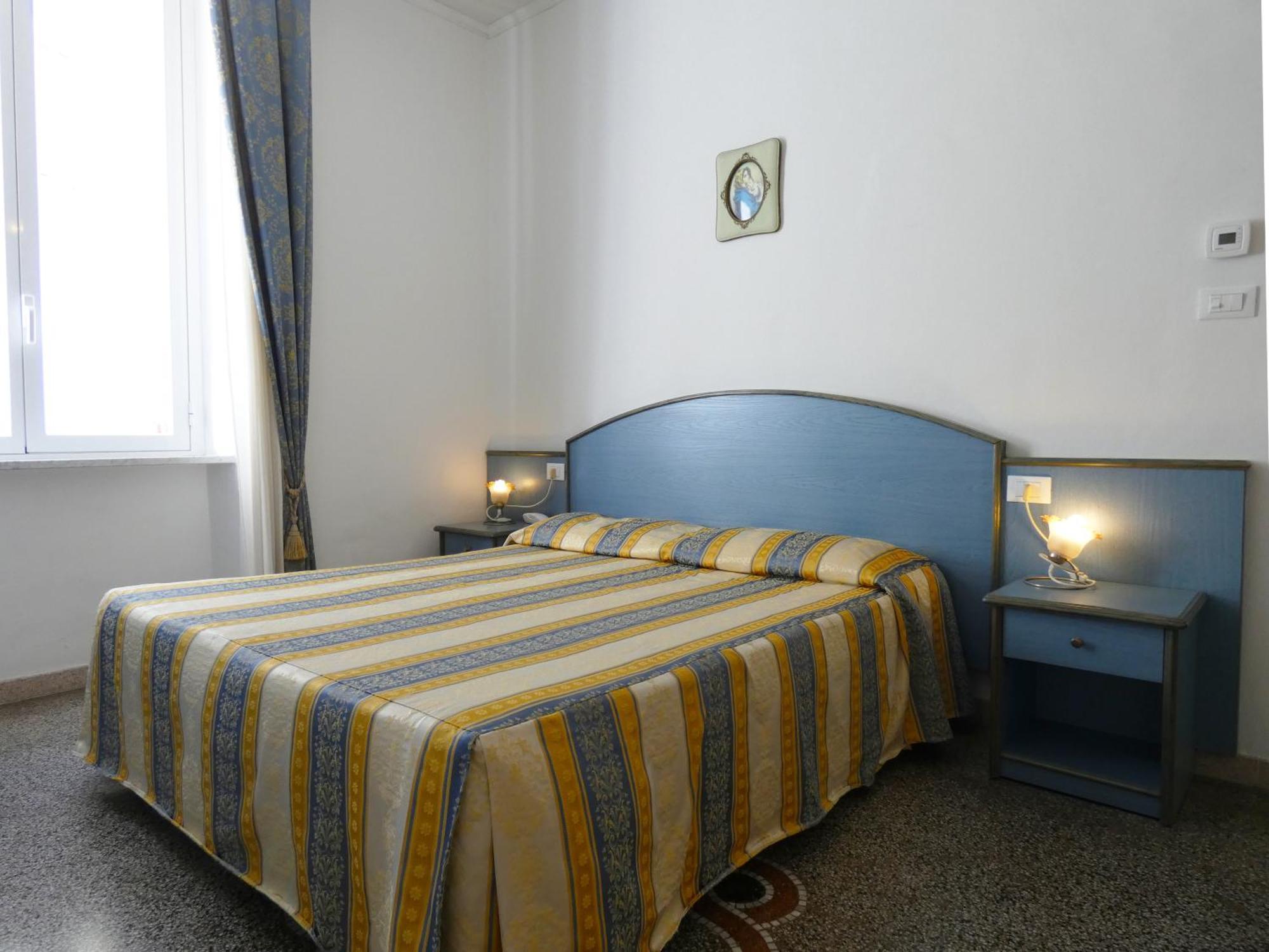 Hotel Villa Centa Varazze Ruang foto